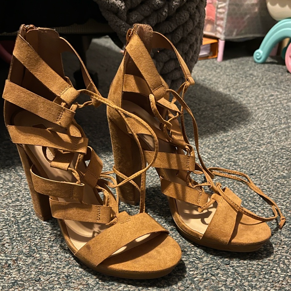 Tan Heels